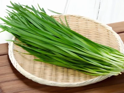 Tác hại của lá hẹ và những đối tượng không nên sử dụng