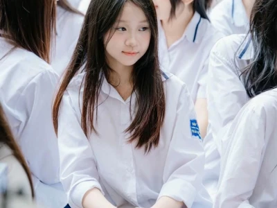 Tổng hợp ảnh gái xinh 2012: Vẻ đẹp trong trẻo và cuốn hút